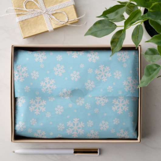 White Snowflakes on Light Blue Winter Pattern 薄葉紙 (ギフト)