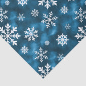White Snowflakes Pattern On Blue Cool Winter 薄葉紙 (詳細)