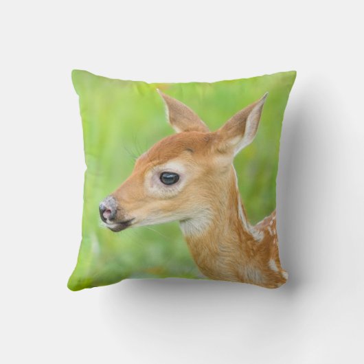 White-Tailed Deer Fawn | Minnesota クッション (裏面)