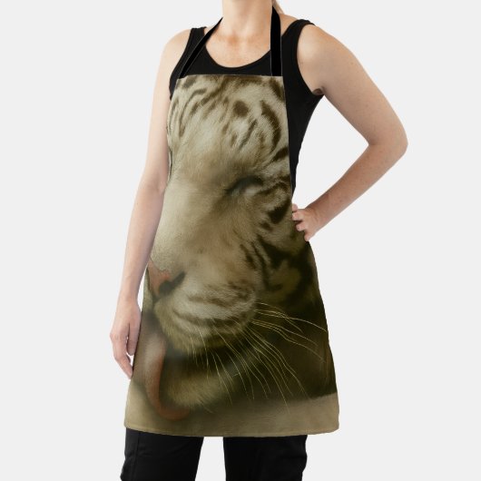 White Tiger in Private Grooming Ritual エプロン (インサイチュ)