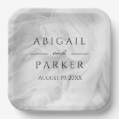 White Wedding Tulle with Newlywed Names ペーパープレート (正面)