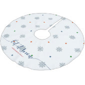 White winter Let it snow custom name ブラッシュドポリエステルツリースカート (アングル)