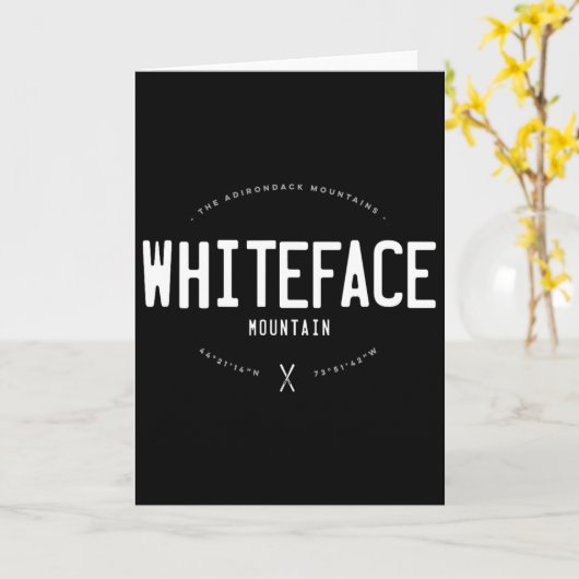 Whiteface+Mountain+New+York グラフィック ダストレス ヴィンテージTシャ カード (黄色い花)