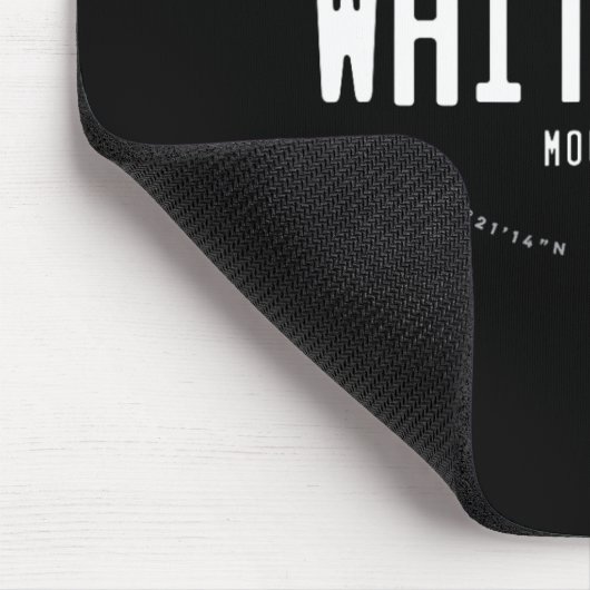 Whiteface Mountain New York Graphic Distressed Vin マウスパッド (コーナー)