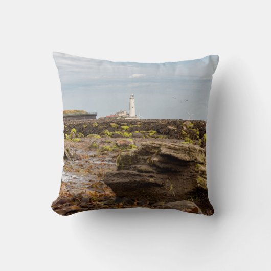 Whitley Bay lighthouse  クッション (正面)