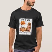 Who Loves Fall And Goldendoodles Tシャツ (正面)