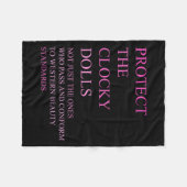 Who P And Conform To Western Beauty Standards  フリースブランケット (正面(横))