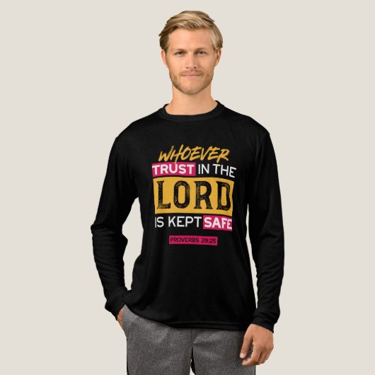 Whoever Trusts in the Lord Is Kept Safe Quote トライブレンドＴシャツ (正面全体)
