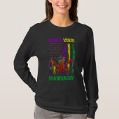 Whos Your Crawdaddy Crawfish Beads Mardi Gras Flag Tシャツ (正面)