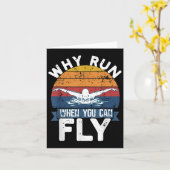 Why Run When You Can Fly Butterfly Stroke Swim Tea カード (黄色い花)