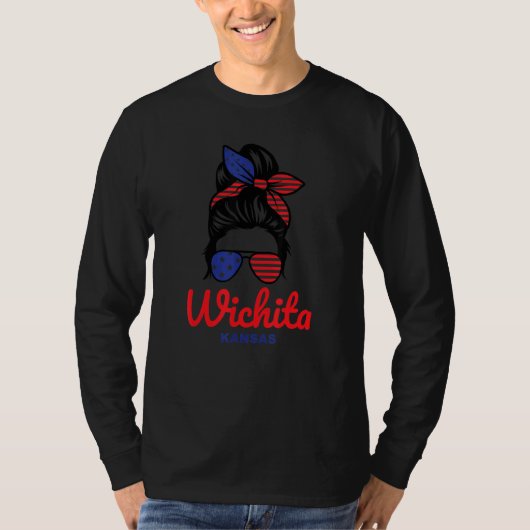 Wichita Kansas Retro Messy Bun Tシャツ (正面)