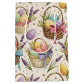 Wicker Basket Easter Eggs with Lavender ミディアムペーパーバッグ (正面)