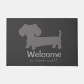 Wiener Dog World Welcome Doormatへようこそ ドアマット (正面)