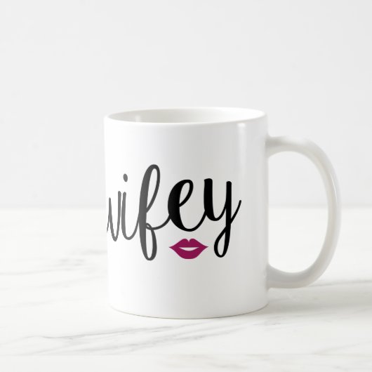 Wifey コーヒーマグカップ (右)