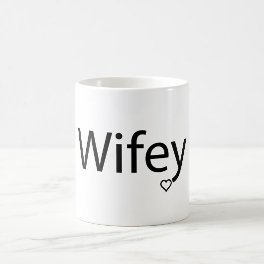 Wifey – 黒/白11 ozモーフィングマグ モーフィングマグカップ (中央)