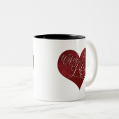 Wifey for Lifey引用文レッドグリッターハート ツートーンマグカップ (正面右)