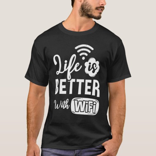 Wifiルーターのインターネットパスワード引用文コンピューターWlan Tシャツ (正面)