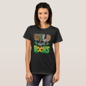 Wild About Bookworm Book Reader Tシャツ (正面フル)