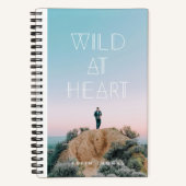 Wild at Heart 幾何学タイポグラフィー写真ジャーナル ノートブック (正面)