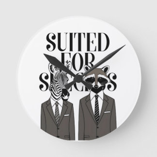 Wild at Heart: The Suited Elite Tee ラウンド壁時計