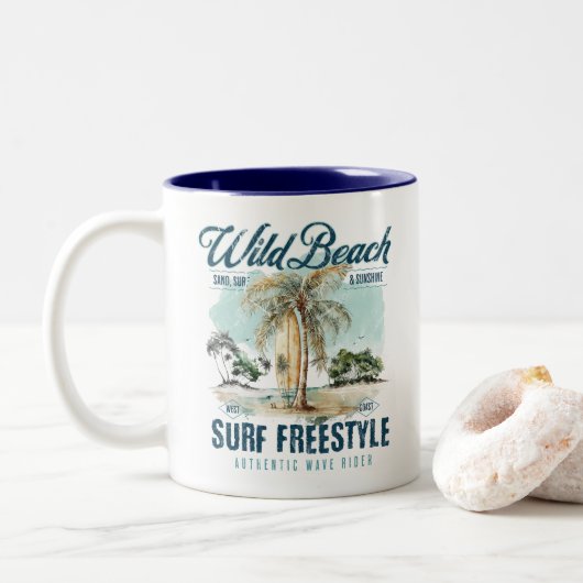 Wild Beach – Surf Freestyle Retro Beach ツートーンマグカップ (ドーナツ)