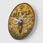 Wild Bee Rustic Farmhouse ラージ壁時計 (傾斜)