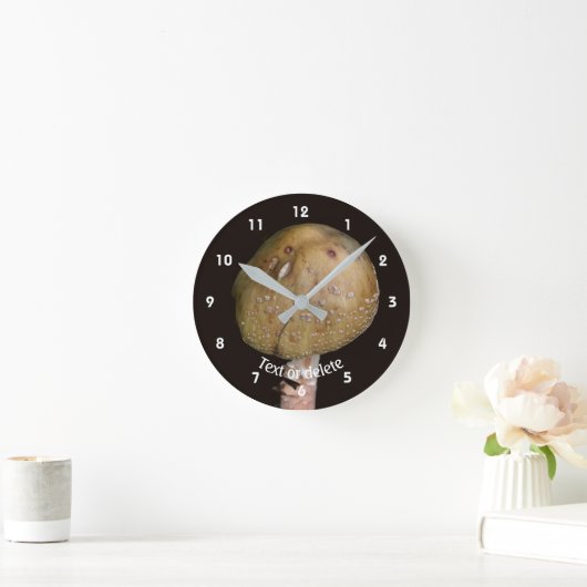 Wild Brown Mushroom Personalized Nature ラウンド壁時計 (ホーム)