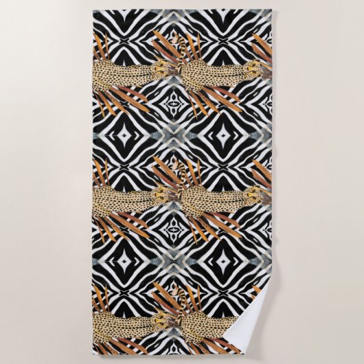 Wild Cheetah  ビーチタオル (正面)