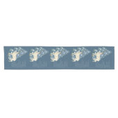 Wild Deer Footprints in Snow – Winter Nature Art ショートテーブルランナー (横)