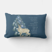 Wild Deer Footprints in Snow – Winter Nature Art ランバークッション (正面)