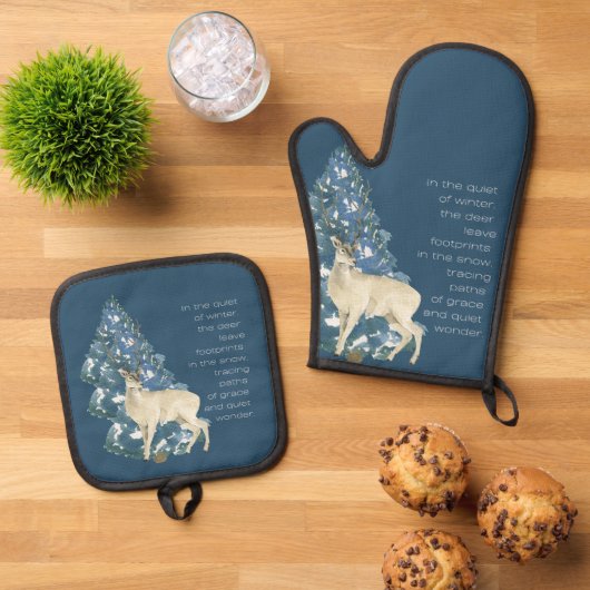 Wild Deer Footprints in Snow – Winter Nature Art 鍋つかみ&鍋敷きセット (トップダウン)