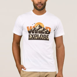 Wild Explore Vintage Mountain Adventure Outdoor Tシャツ