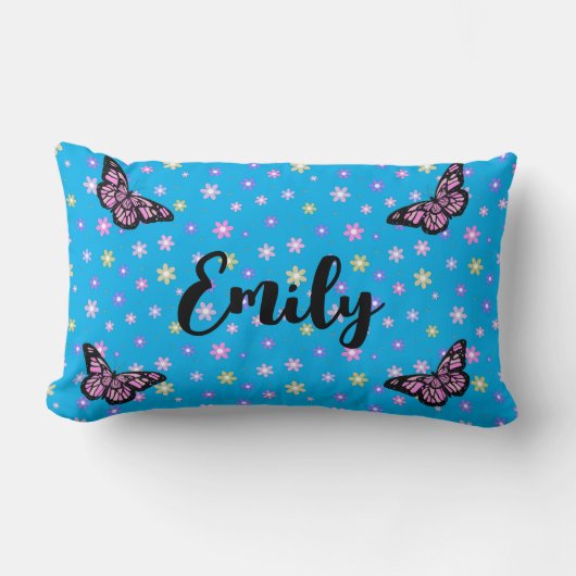 Wild flower blooming ランバークッション (正面)