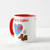 Wild Hearts Explore地図とハイキングブーツアート マグカップ (正面左)