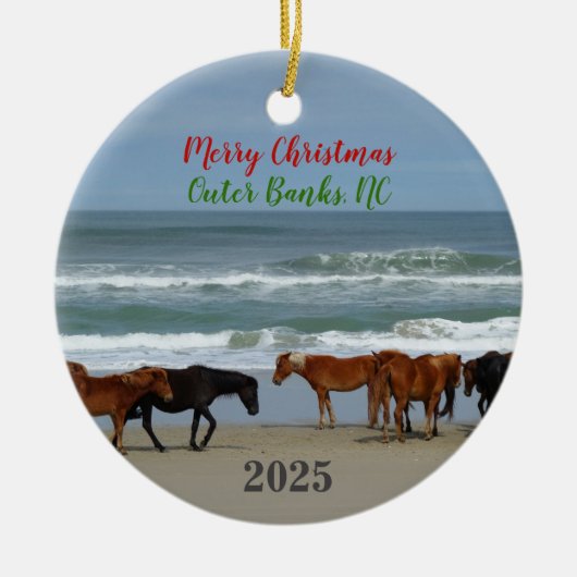Wild Horses Outer Banks OBX 2025 Christmas Ceramic セラミックオーナメント (正面)
