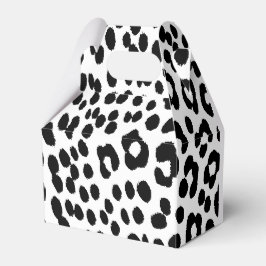 Wild Leopard Energy – Bold Animal Print Fashion フェイバーボックス