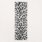 Wild Leopard Energy – Bold Animal Print Fashion ヨガマット (正面)