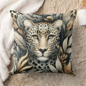Wild Leopard In Brown  クッション (ブランケット)