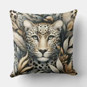 Wild Leopard In Brown  クッション (裏面)