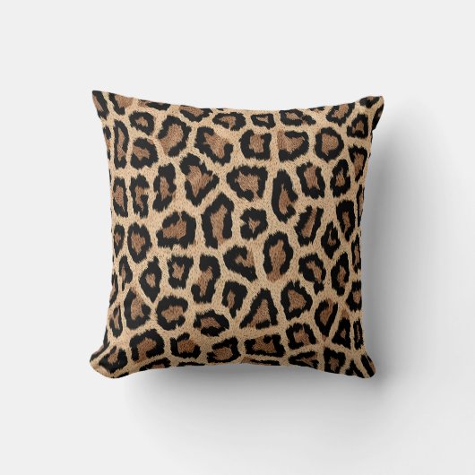 Wild Leopard Print Decorative Throw Pillow クッション (正面)