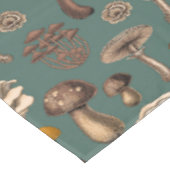 Wild Mushrooms  on pine green テーブルクロス (アングル)