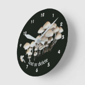 Wild Mushrooms Woodland Personalized ラウンド壁時計 (傾斜)