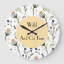 Wild & On Time – 水彩画の野の花の壁掛け時計