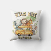 Wild one boys birthday safari animals  クッション (裏面)
