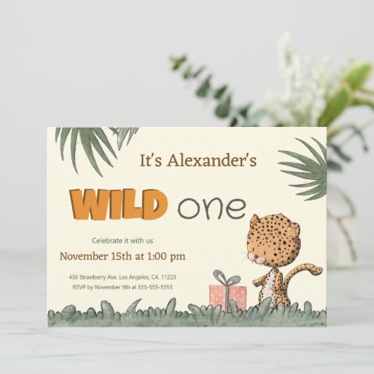 Wild One Safari Leopard First Birthday 招待状 (スタンド正面)
