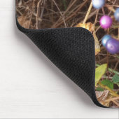 Wild Porcelain Berry Vine In Nature Mouse Pad マウスパッド (コーナー)