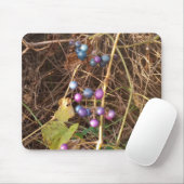Wild Porcelain Berry Vine In Nature Mouse Pad マウスパッド (マウス)