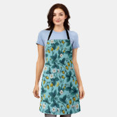 Wild roses and butterflies /pink/pale green/yellow エプロン (着用した状態)