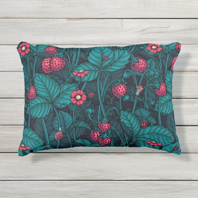 Wild strawberries, red and blue アウトドアクッション (正面)