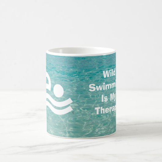 Wild Swimming Is My Therapy アート コーヒーマグカップ (中央)